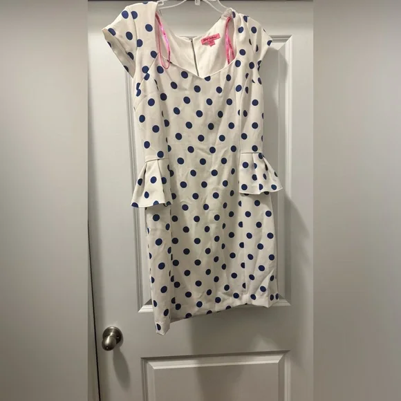 what color corsage for light blue dress Blue Polka Dot Dress L